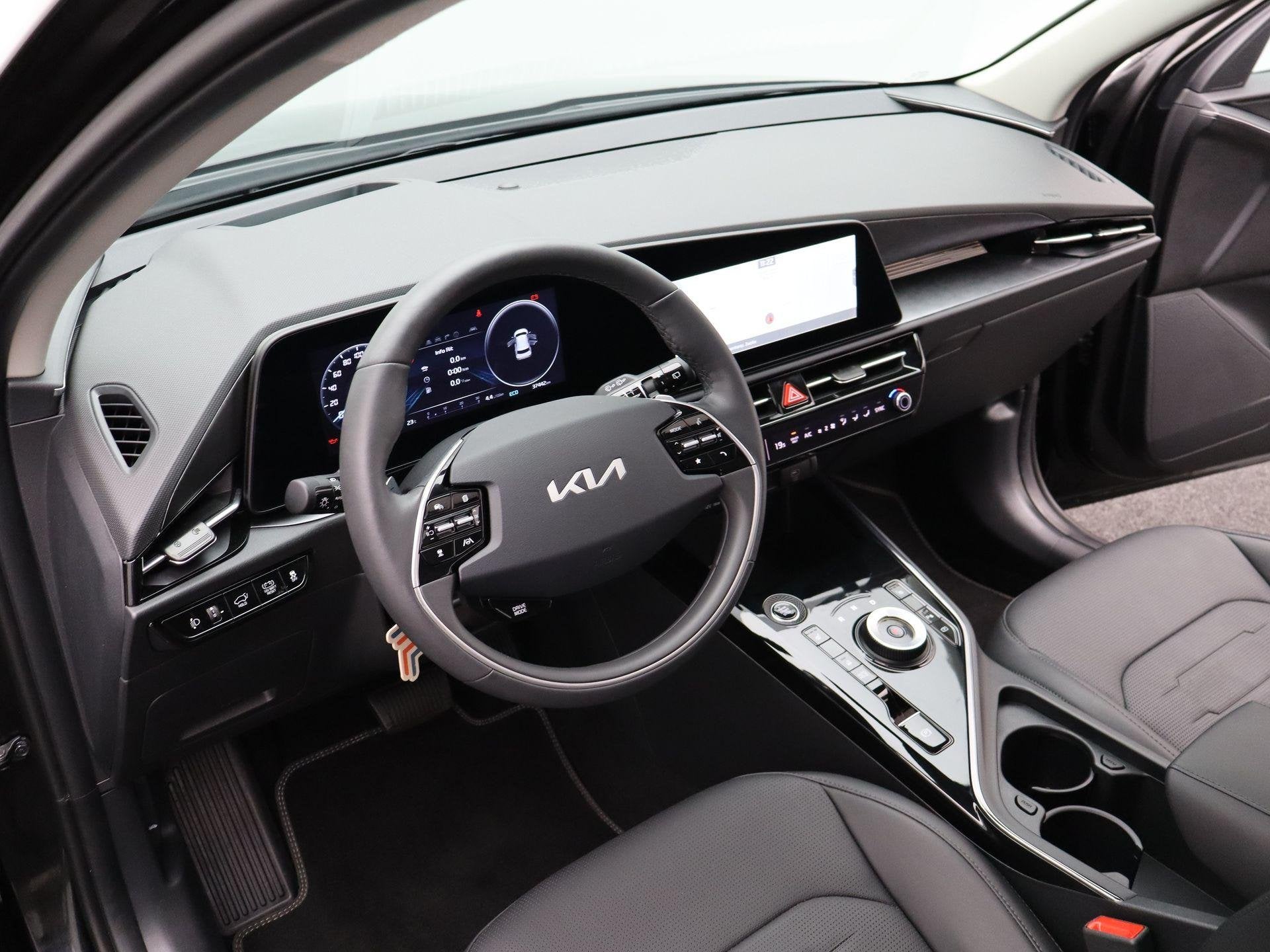 Foto 31 van Kia Niro 1.6 GDi Hybrid DynamicPlusLine Panorama | Stoel Stu