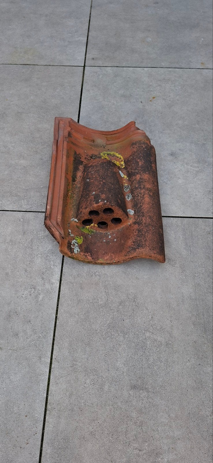 ventilatie pan ovh, Ophalen, Steen of Klei, Minder dan 5 m², Dakpannen