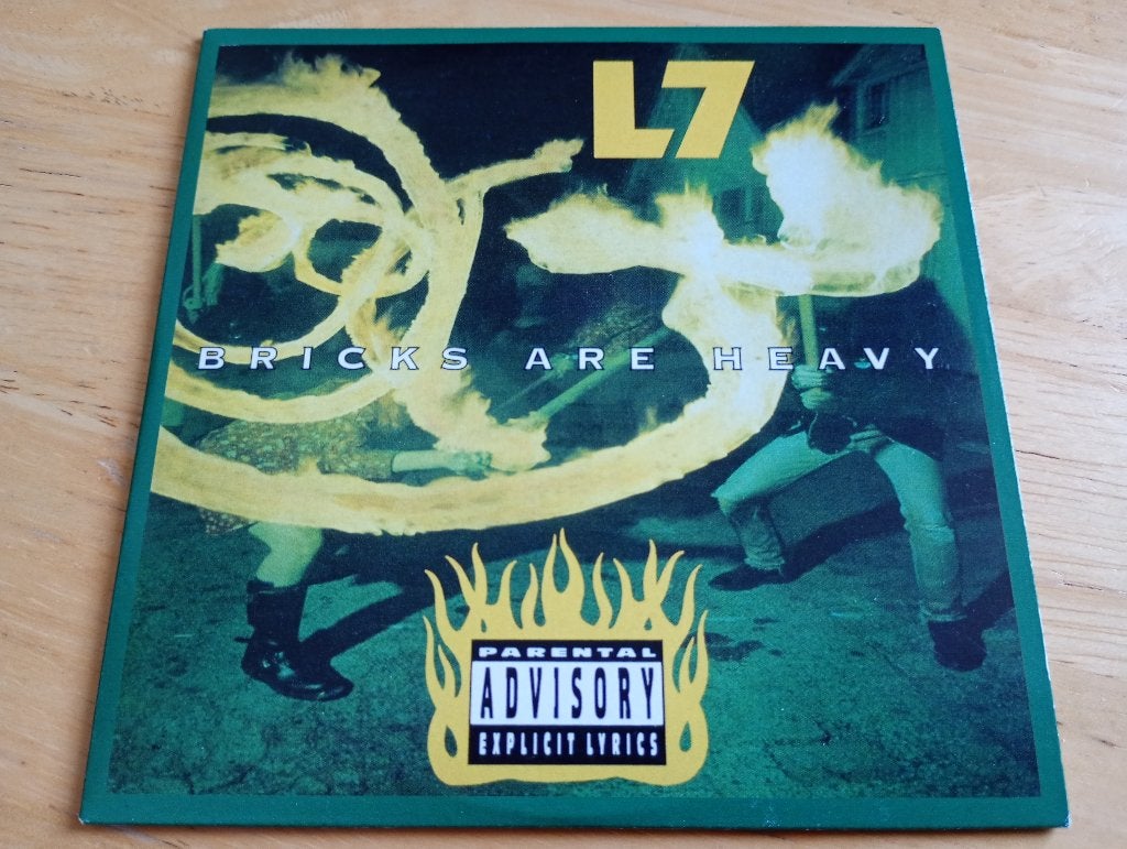 CD L7 - Bricks Are Heavy, Verzenden, Zo goed als nieuw, Alternative Rock