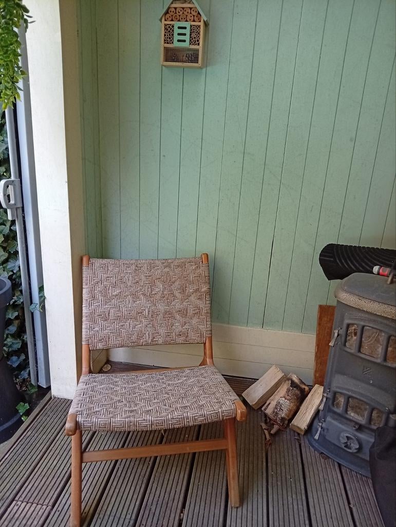 Leuke moderne stoel v binnen of buiten, Tuin en Terras, Ophalen of Verzenden, Zo goed als nieuw, Stoel, 2 zitplaatsen