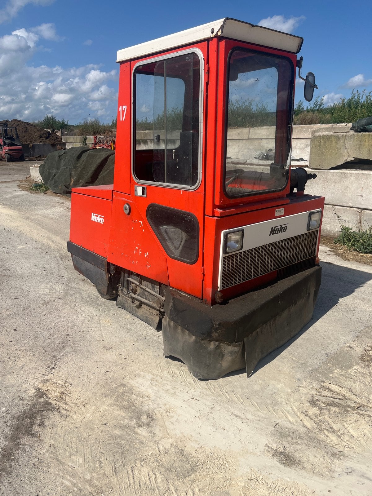 Hako Jonas veegmachine diesel, Ophalen
