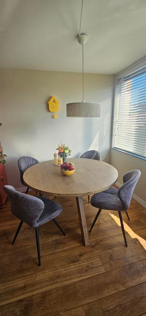 Ronde eettafel 140 cm met 4 stoelen, Huis en Inrichting, Rond, Ophalen of Verzenden, Vier personen, 100 tot 150 cm