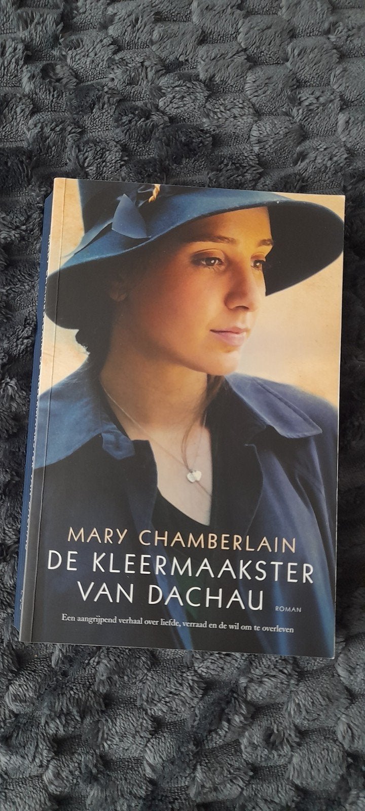 Mary Chamberlain - De kleermaakster van Dachau, Ophalen of Verzenden, Zo goed als nieuw, Mary Chamberlain