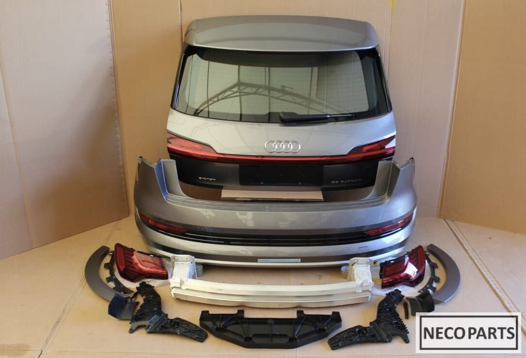 AUDI E-TRON 4KE ACHTERKLEP COMPLEET, Gebruikt, -, -, -
