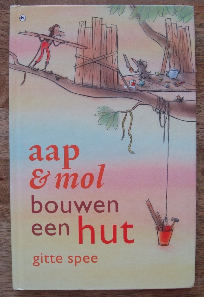 Aap & Mol bouwen een hut - Gitte Spee - hc, Fictie algemeen, Ophalen of Verzenden, Zo goed als nieuw, 5 of 6 jaar