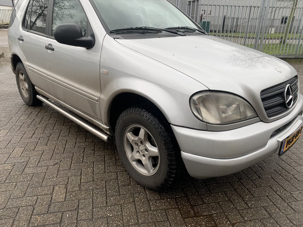 AANBIEDING ML W163 Sidebars zonder plaat, Niet ingevuld, Niet ingevuld, Niet ingevuld