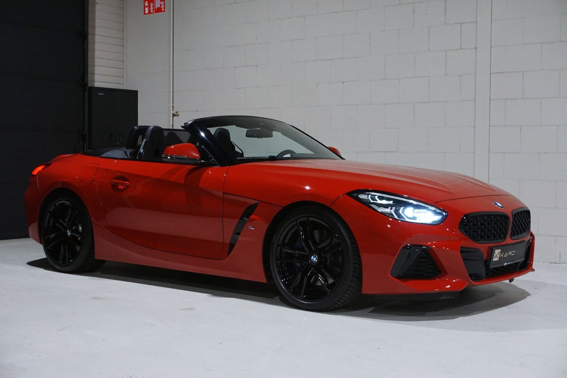 BMW Z4 Roadster M40i HighExec Ed M Sport Led H/K HUD Cam VOL, Dealer onderhouden, Achterwielaandrijving, Gebruikt, Zwart
