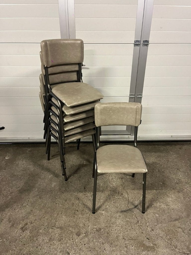 100 stuks stackchairs export horeca stapelbaar stapel stoel, Ophalen, Bruin, Zo goed als nieuw, Vijf, Zes of meer stoelen