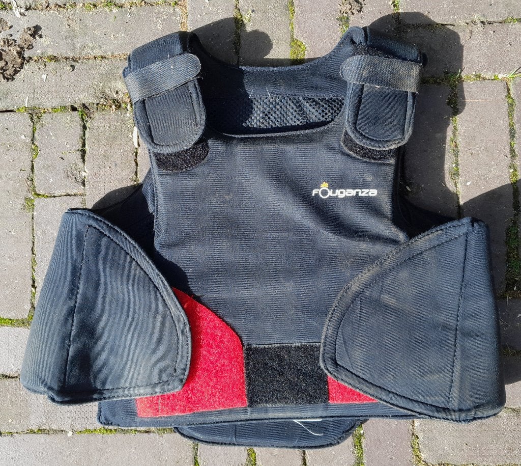 Fouganza body protector, 8-10 jaar, Ophalen, Gebruikt, Fouganza, Bodyprotector