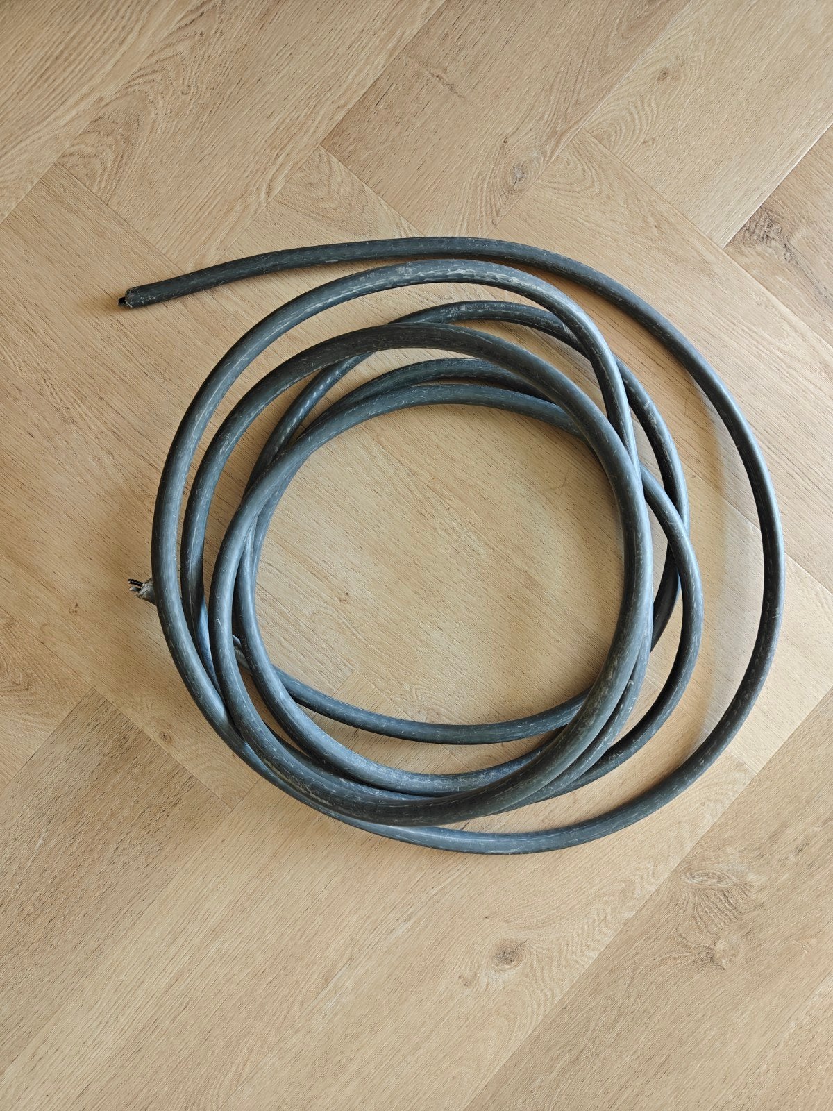 Ymvk-as 4x4mm2 6,5 meter, Ophalen, Zo goed als nieuw, Kabel of Snoer