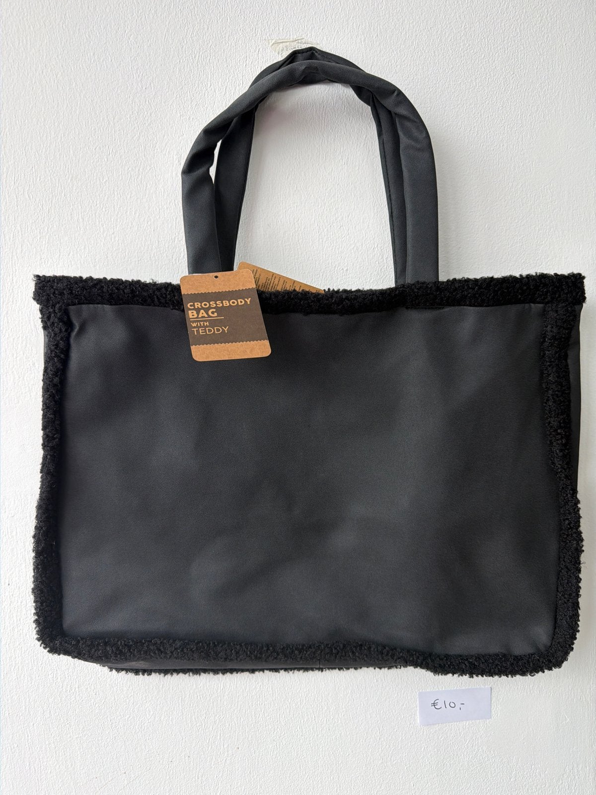Zwarte Teddy Crossbody Tas / Shopper - Nieuw met kaartje, Ophalen of Verzenden, Nieuw, Zwart, Shopper