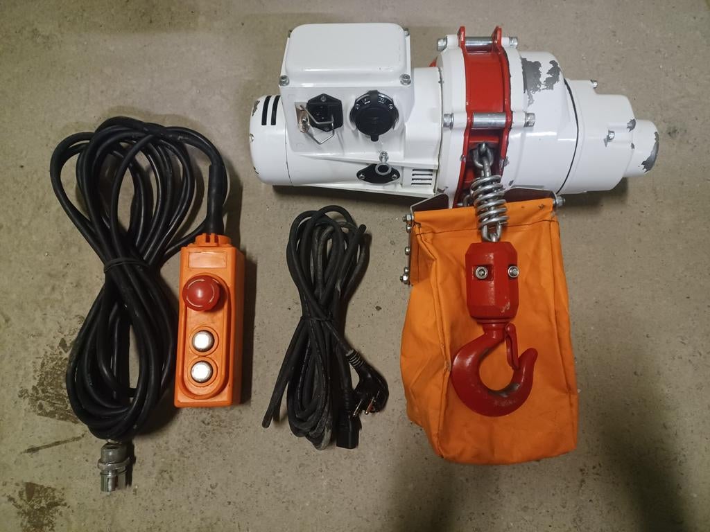 DELTA Karweitakel 230V 500kg, Ophalen of Verzenden, Kabel of Snoer