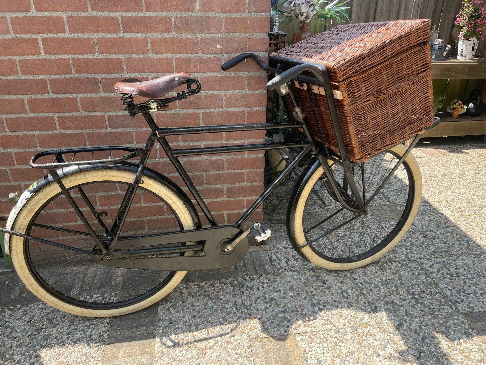 bataves  transportfiets met rieten mand - Gebruikt, Overige merken, Terugtraprem, Gebruikt, Ophalen of Verzenden