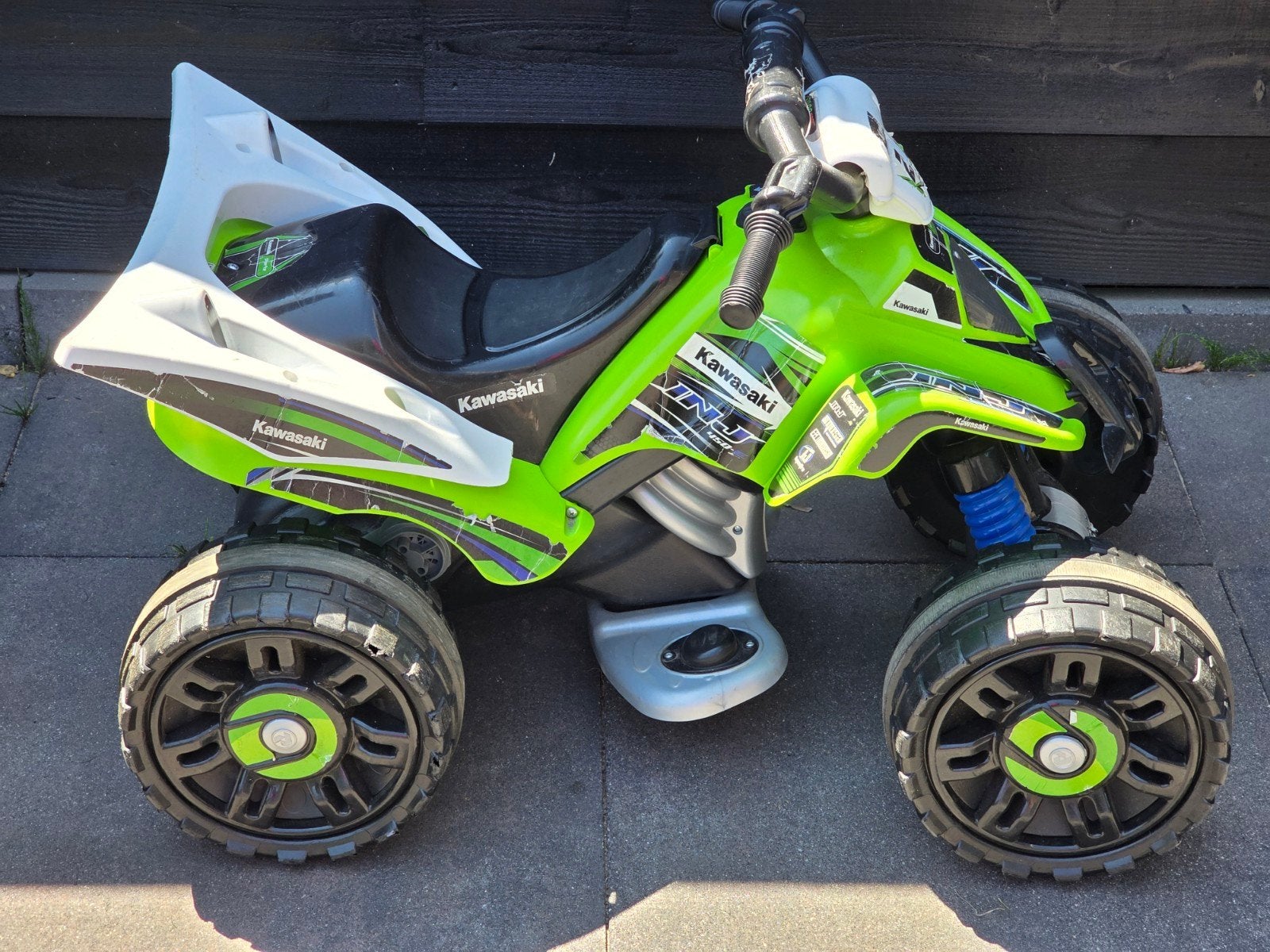 Injusa Kinderquad Kawasaki 12V - Groen/Zwart, Ophalen, Gebruikt