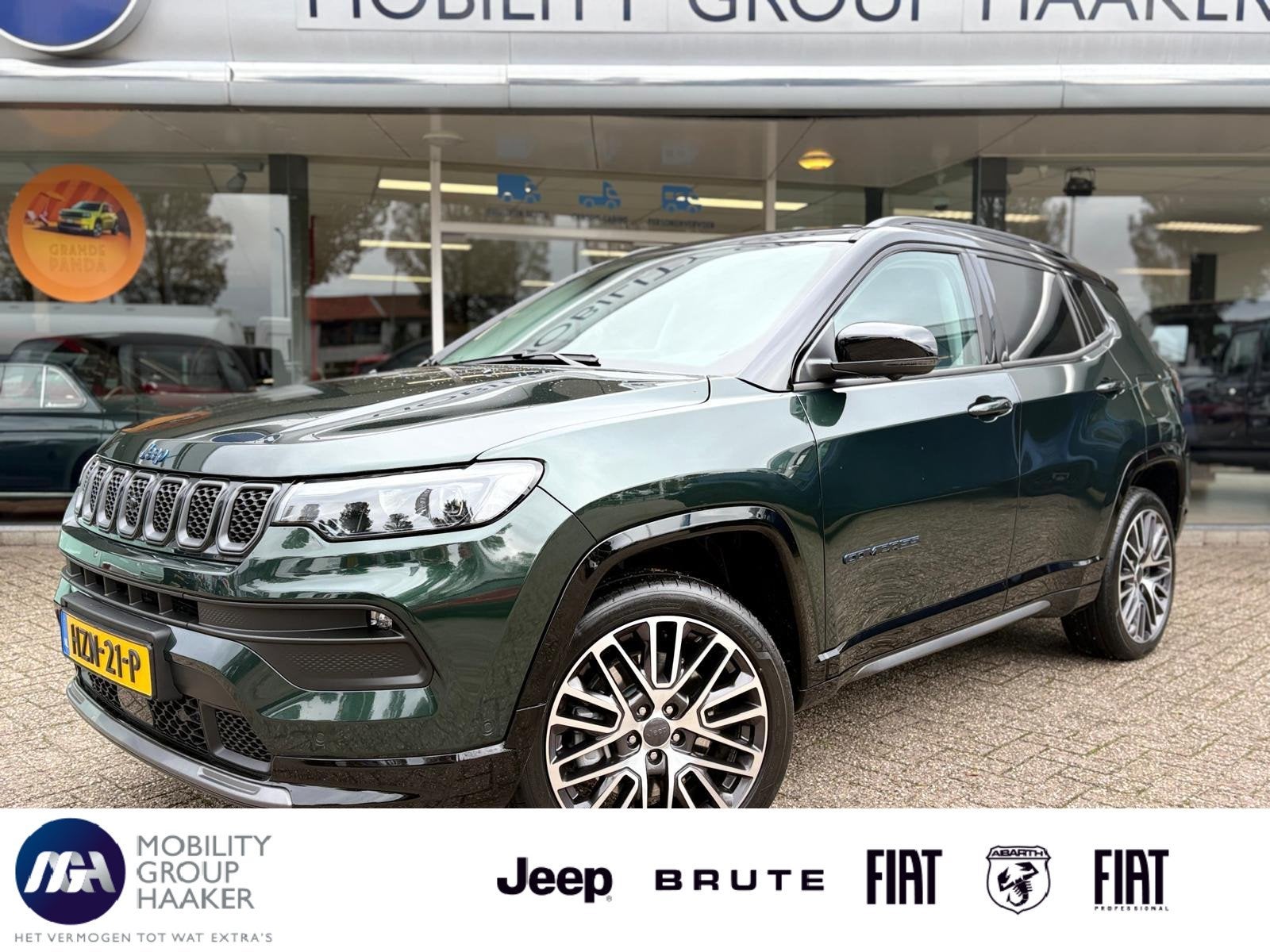 Jeep Compass 4xe 240 Plug-in Hybrid Electric Summit | Premiu, Automaat, 1250 kg, 4 cilinders, Automatische klimaatregeling