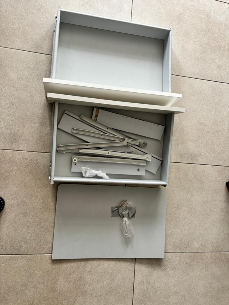 3 Besta lades ikea 2 fronten selsviken, Huis en Inrichting, Kasten | Ladekasten, Ophalen, 25 tot 50 cm, 50 tot 100 cm, Minder dan 100 cm