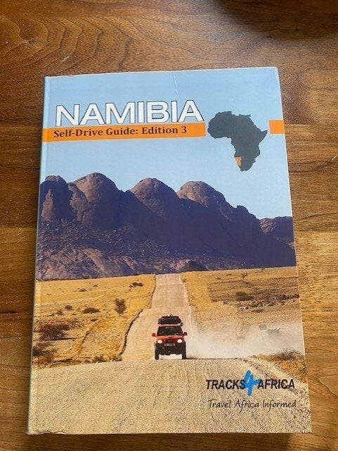 Nambia Self-Drive Guide Edition 3(Tracks for Africa) € 35,00, Overige merken, Afrika, Ophalen of Verzenden, Zo goed als nieuw