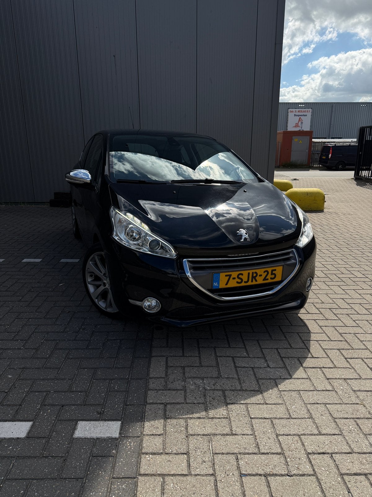 Peugeot 208 Allure 1.6 120PK  AIRCO NAVI ! Nieuwe APK, Voorwielaandrijving, 4 cilinders, 1055 kg, Origineel Nederlands