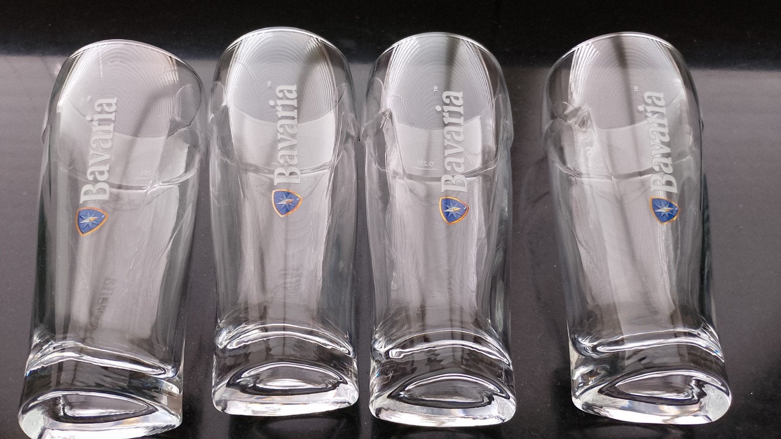 Set van 4 Bavaria bierglazen - 0,25L, Glas of Glazen, Ophalen of Verzenden, Overige stijlen, Glas