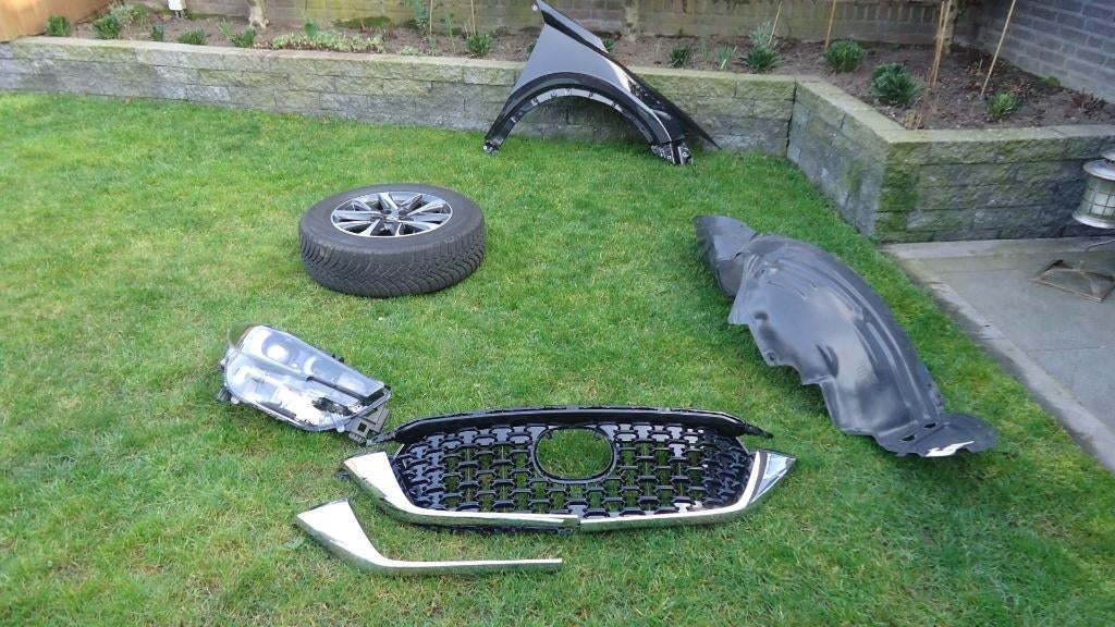 onderdelen Mazda cx5 2022, Auto-onderdelen, Carrosserie en Plaatwerk, Ophalen of Verzenden, Rechts, Mazda, Bumper