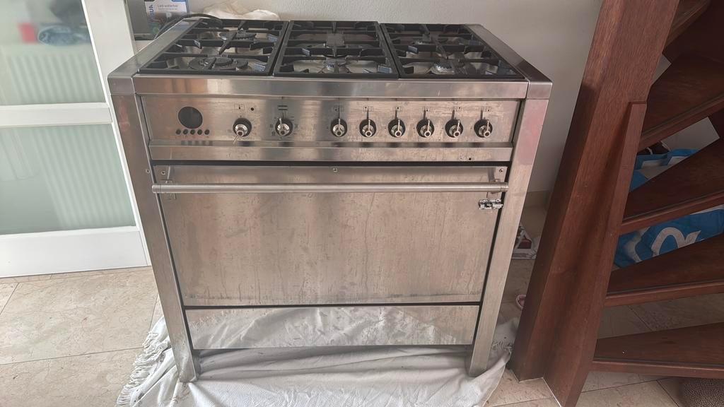 Smeg gasfornuis !oven werkt niet meer!, Witgoed en Apparatuur, Fornuizen, Gebruikt, 60 cm of meer, Ophalen of Verzenden, Gas