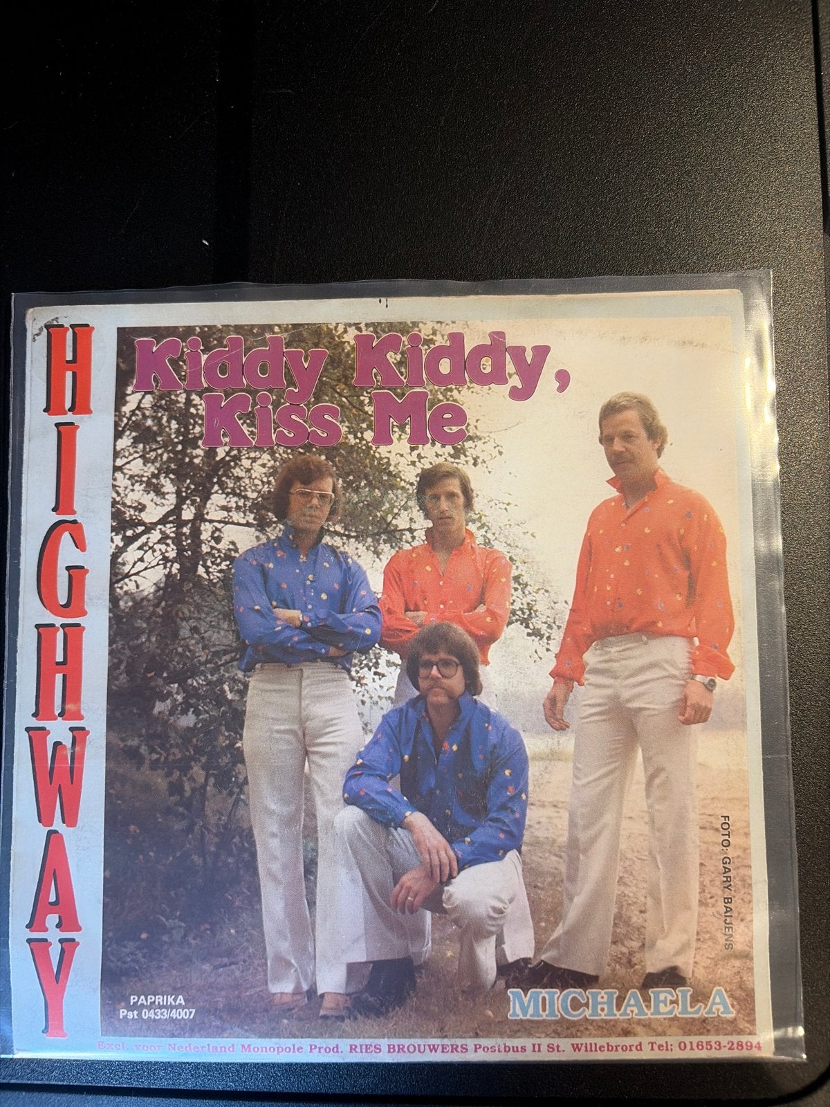Highway - Kiddy Kiddy, Kiss Me / Michaela (7 inch single), Gebruikt, 7 inch, EP, Nederlandstalig
