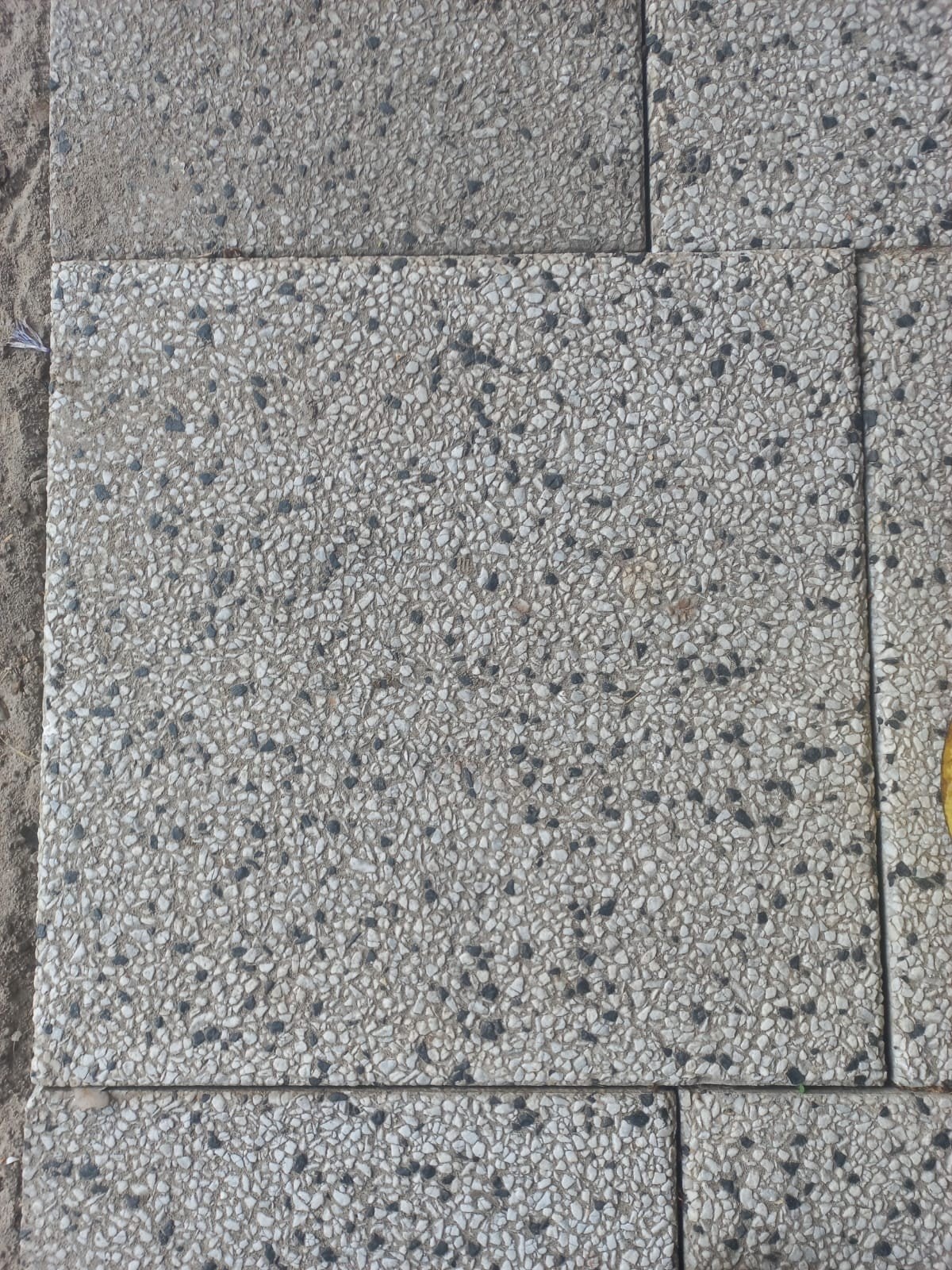 Grindtegels, Ophalen, Gebruikt, 40 tot 60 cm, Minder dan 5 m²