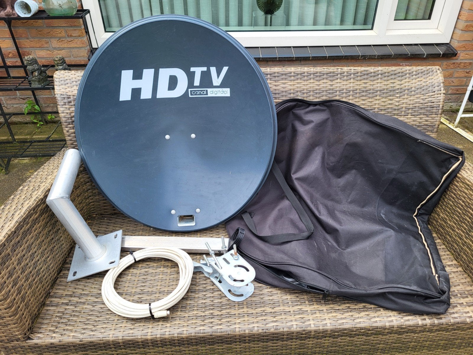 HDTV Canal Digitaal schotelantenne (zonder LNB), Ophalen, Gebruikt, (Schotel)antenne, Overige merken