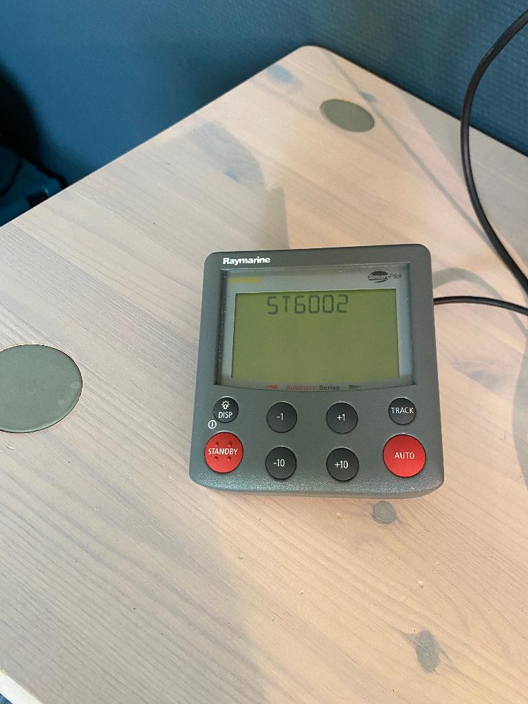 Raymarine st6002 bediening autopilot, Ophalen of Verzenden, Zo goed als nieuw
