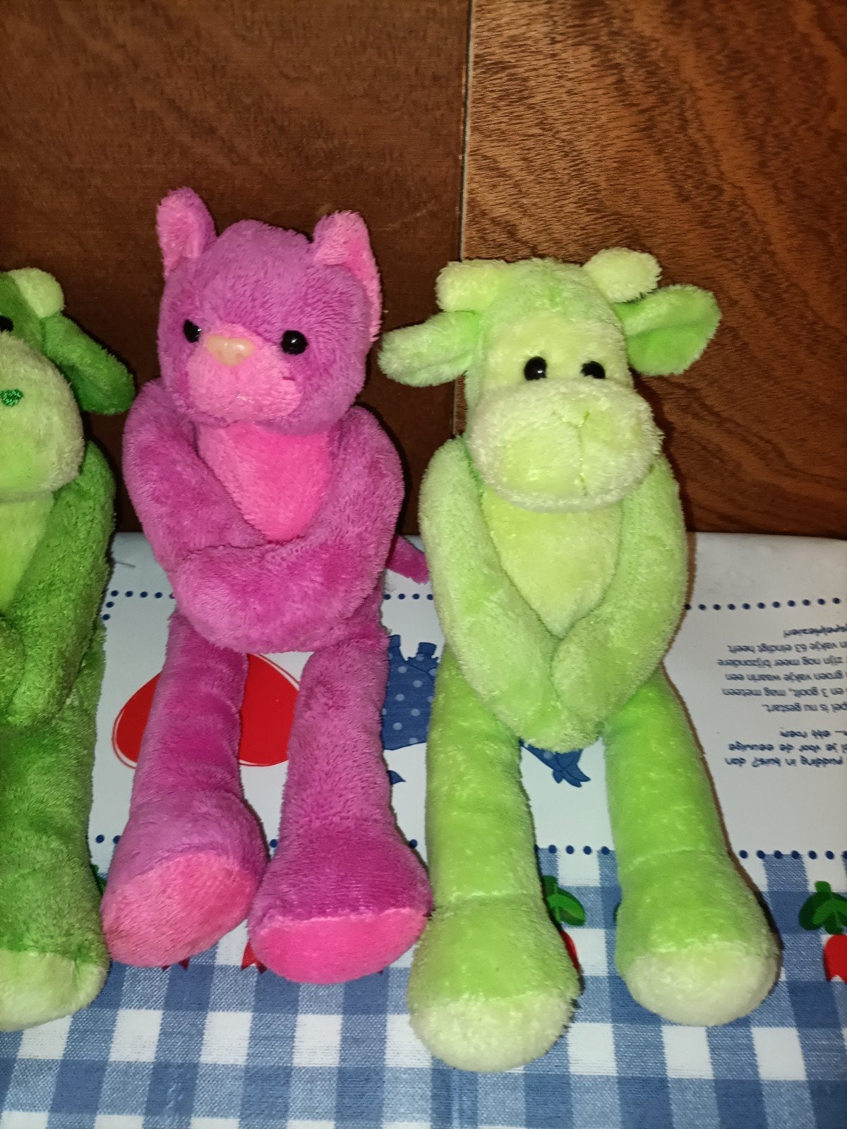 4 hema knuffel met magneten in handen roze poes, 3 x koe, Ophalen of Verzenden, Zo goed als nieuw