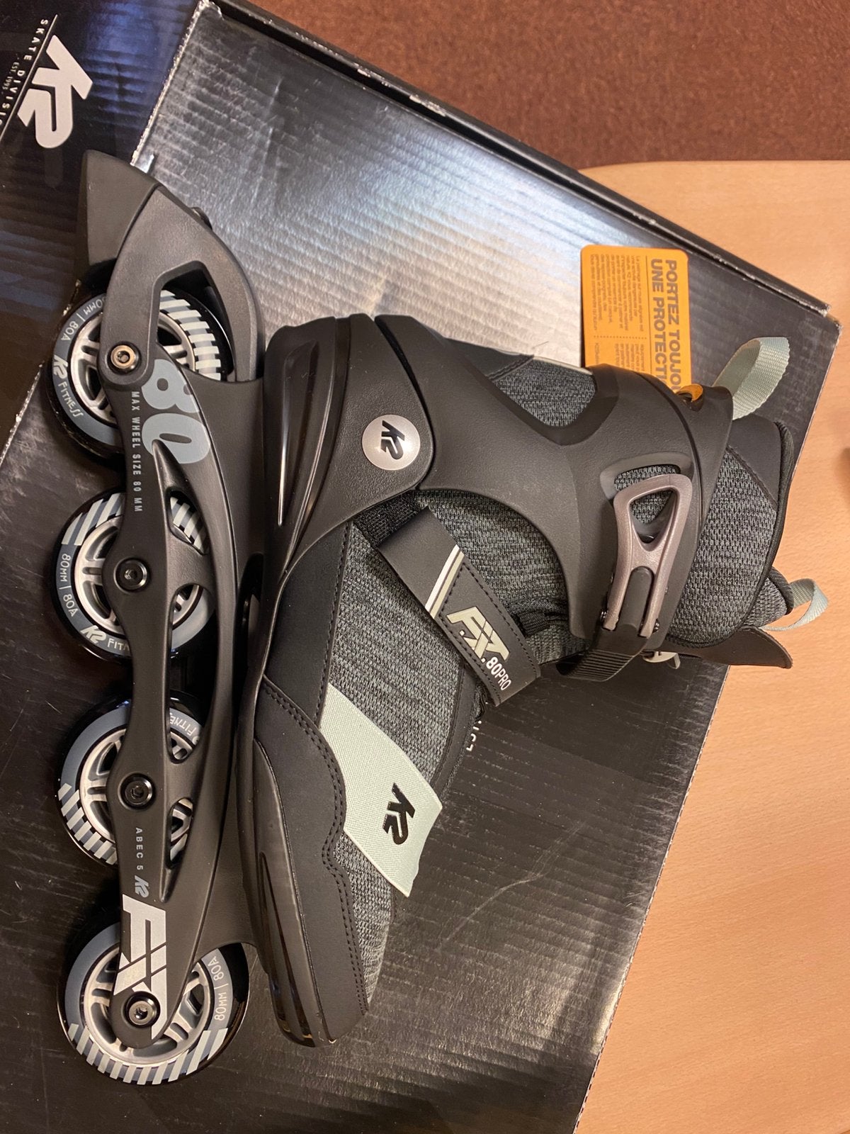 K2 fitt 80 pro maat 44, Sport en Fitness, Skeelers, K2, Nieuw, Inline skates 4 wielen, Heren