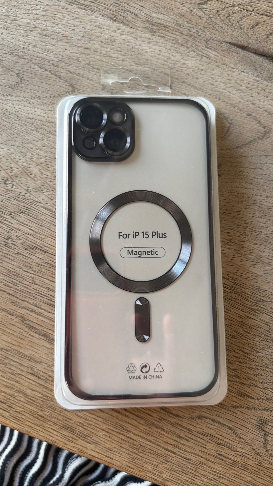 Iphone IP 15 plus hoesje doorzichtig, Telecommunicatie, Ophalen, Nieuw, Draadloos opladen, IPhone 15 Plus