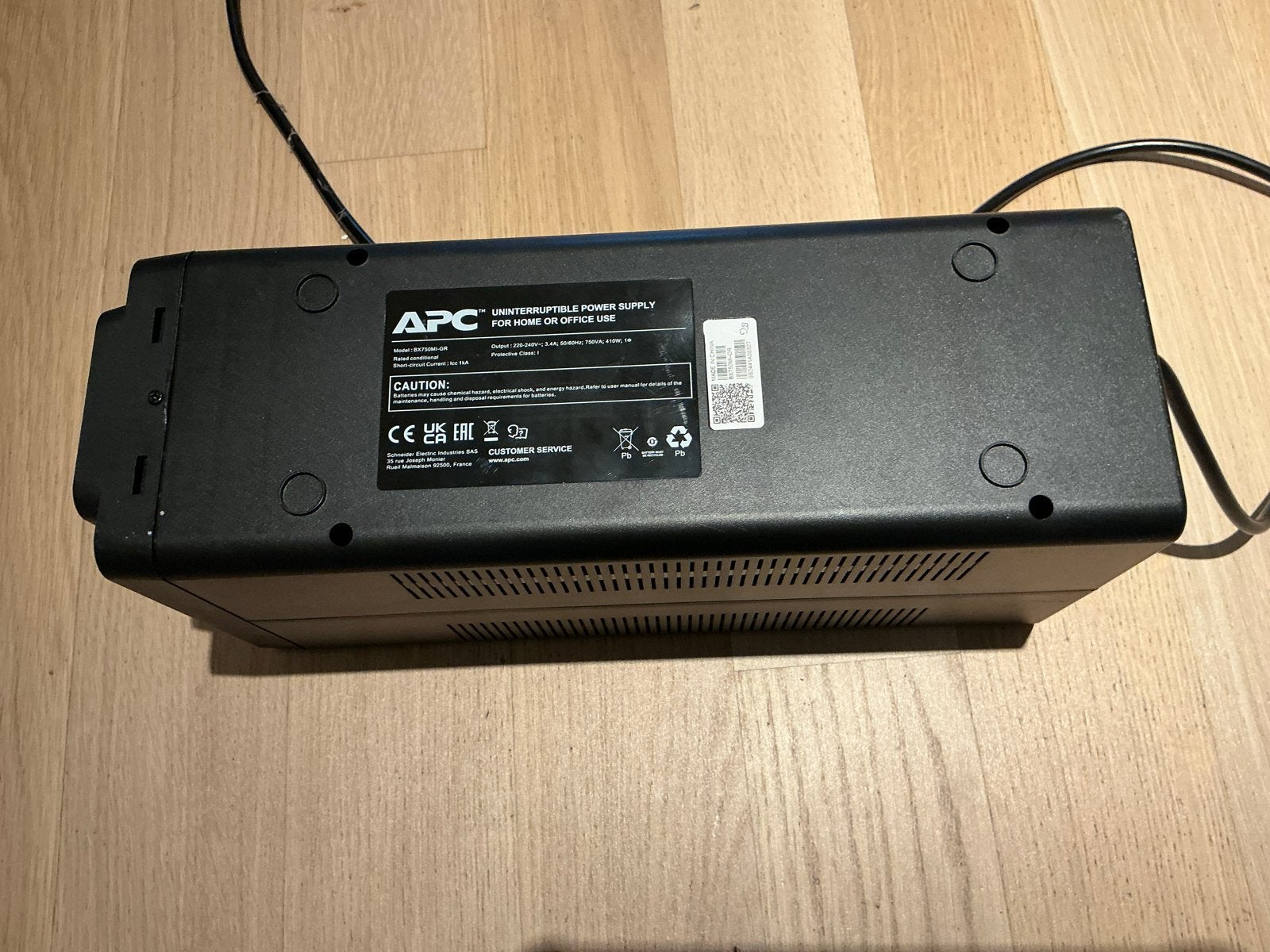 APC Noodstroomvoeding voor thuis of kantoor BX750Mi-GR, Computers en Software, Ophalen, Zo goed als nieuw