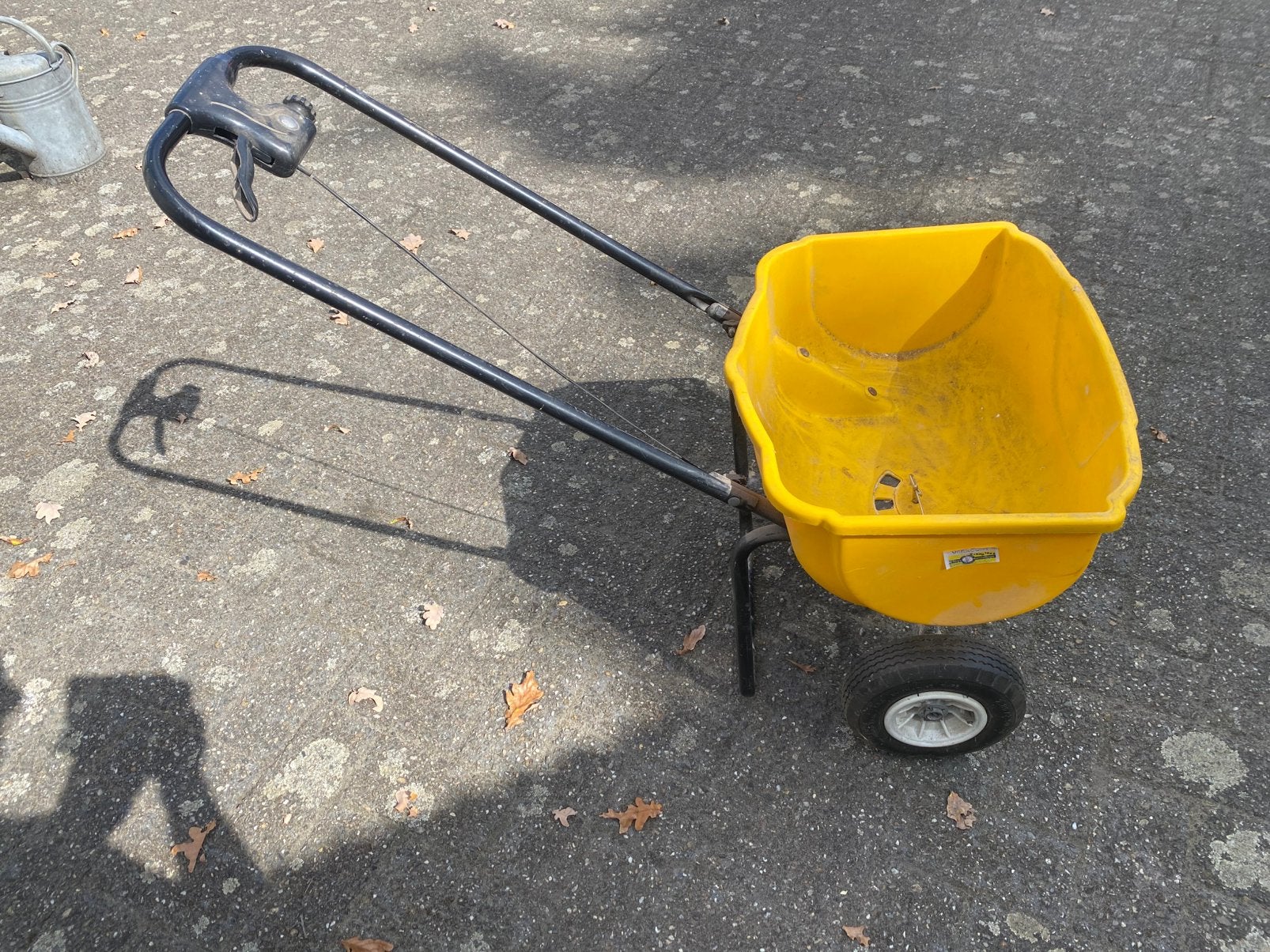 Kalk kunstmest en zaaimachine, Tuin en Terras, Ophalen, Kunstmest