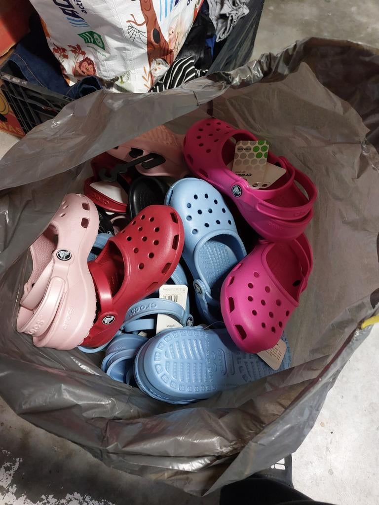 18 paar crocs Mary jane kids origineel, Ophalen of Verzenden, Nieuw, Jongen of Meisje, Overige typen