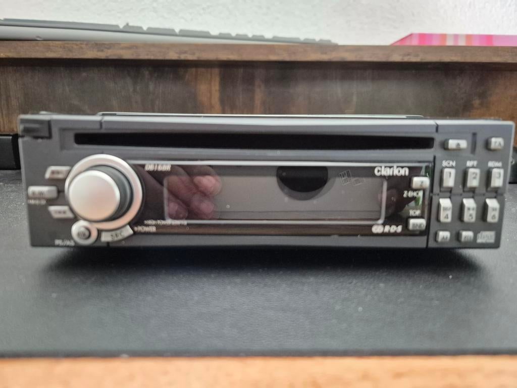Clarion PE-2797E Autoradio met CD-speler, Ophalen of Verzenden, Gebruikt