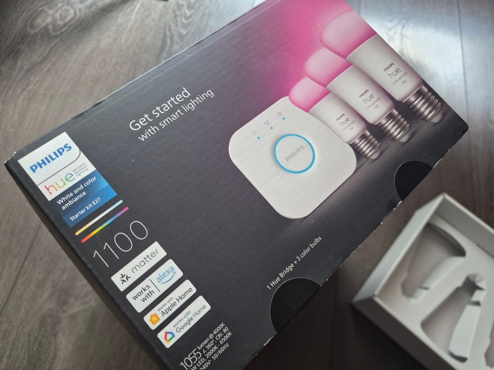 Nieuw in doos Philips Hue Bridge nieuwste versie V2.1, Philips Hue, Nieuw, Bedienbaar via app, Smart lamp