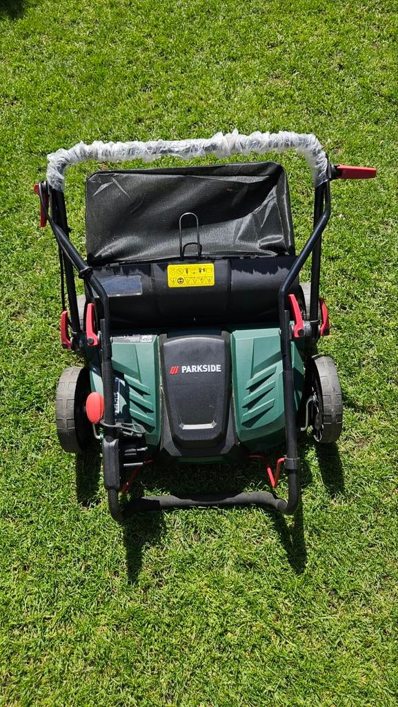 Verticuteermachine elektrisch te huur - €15/dag, Ophalen of Verzenden, Gebruikt, Elektrisch, Parkside