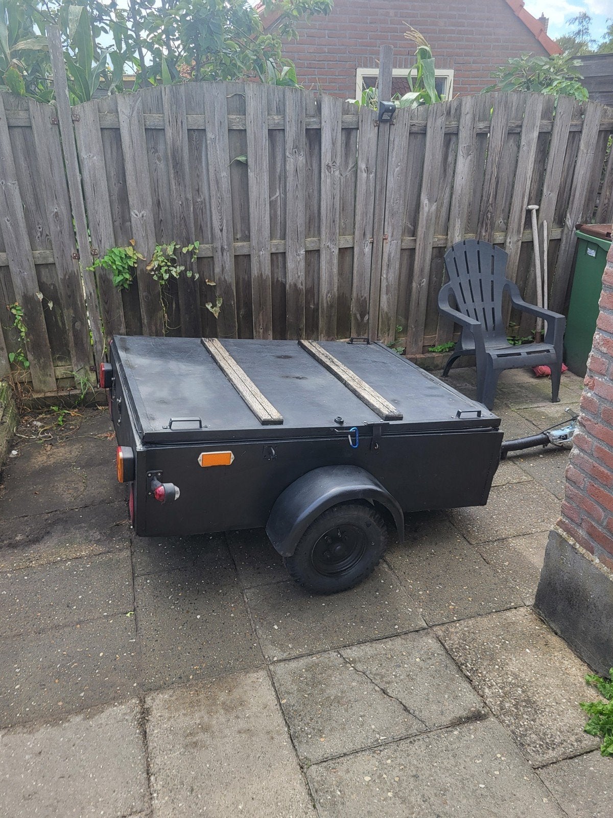 Compacte aanhangwagen met deksel - Zwart, Auto diversen, Aanhangers en Bagagewagens, Ophalen