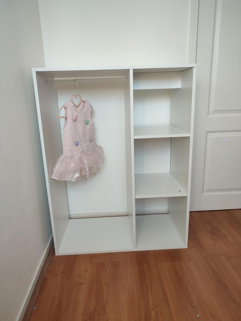 Montessori kids closet, height adjustable hanger, Kinderen en Baby's, Kinderkamer | Commodes en Kasten, Ophalen, 50 tot 70 cm