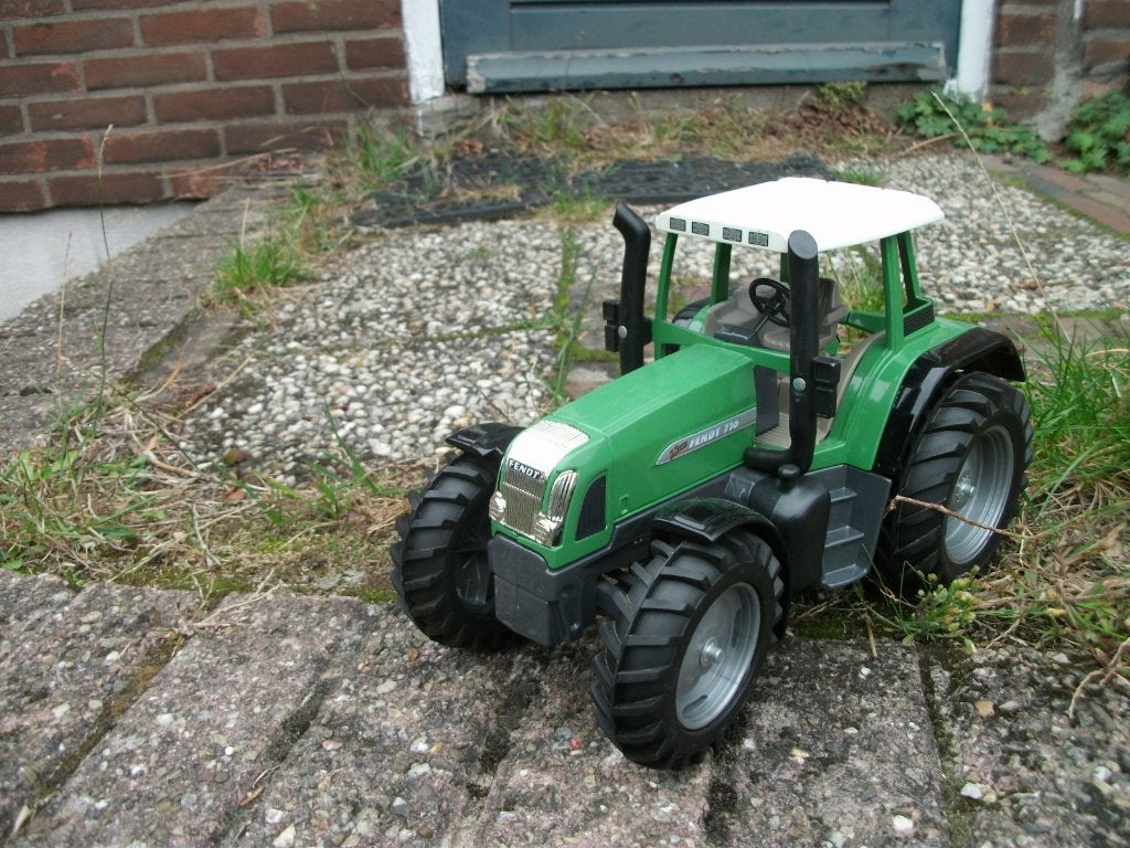 fendt   716  vario   tractor, Ophalen of Verzenden, Zo goed als nieuw, Overige typen, ERTL