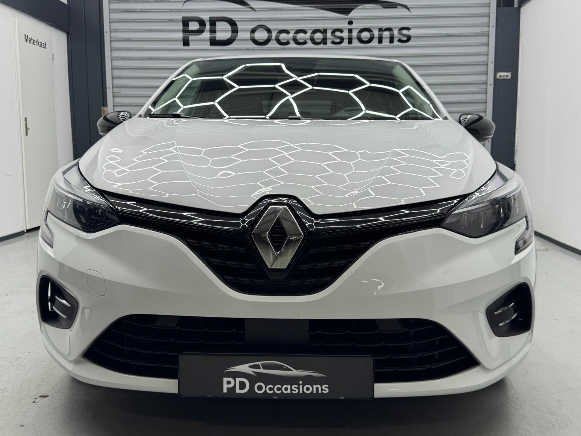 Renault Clio 1.6 E-Tech Hybrid 145 Evolution - Airco - Navi, Auto's, 94 pk, Stof, Gebruikt, Zwart