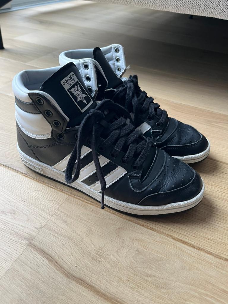adidas top ten mid schoen zwart wit maat 42, Zwart, Ophalen of Verzenden, Sneakers of Gympen, Zo goed als nieuw
