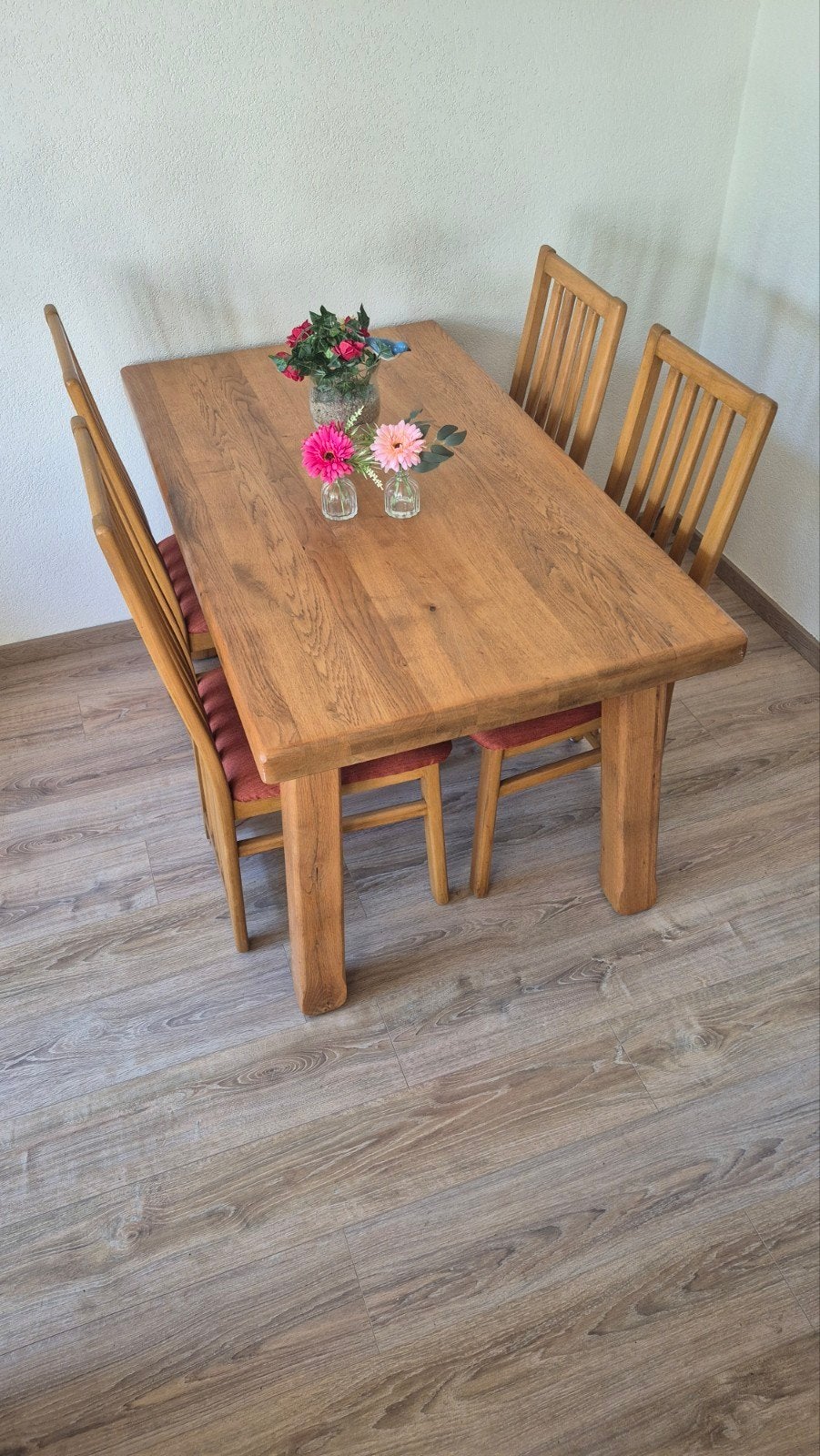Massief eiken eettafel met 4 stoelen, Ophalen, Gebruikt, 100 tot 150 cm, Rustiek