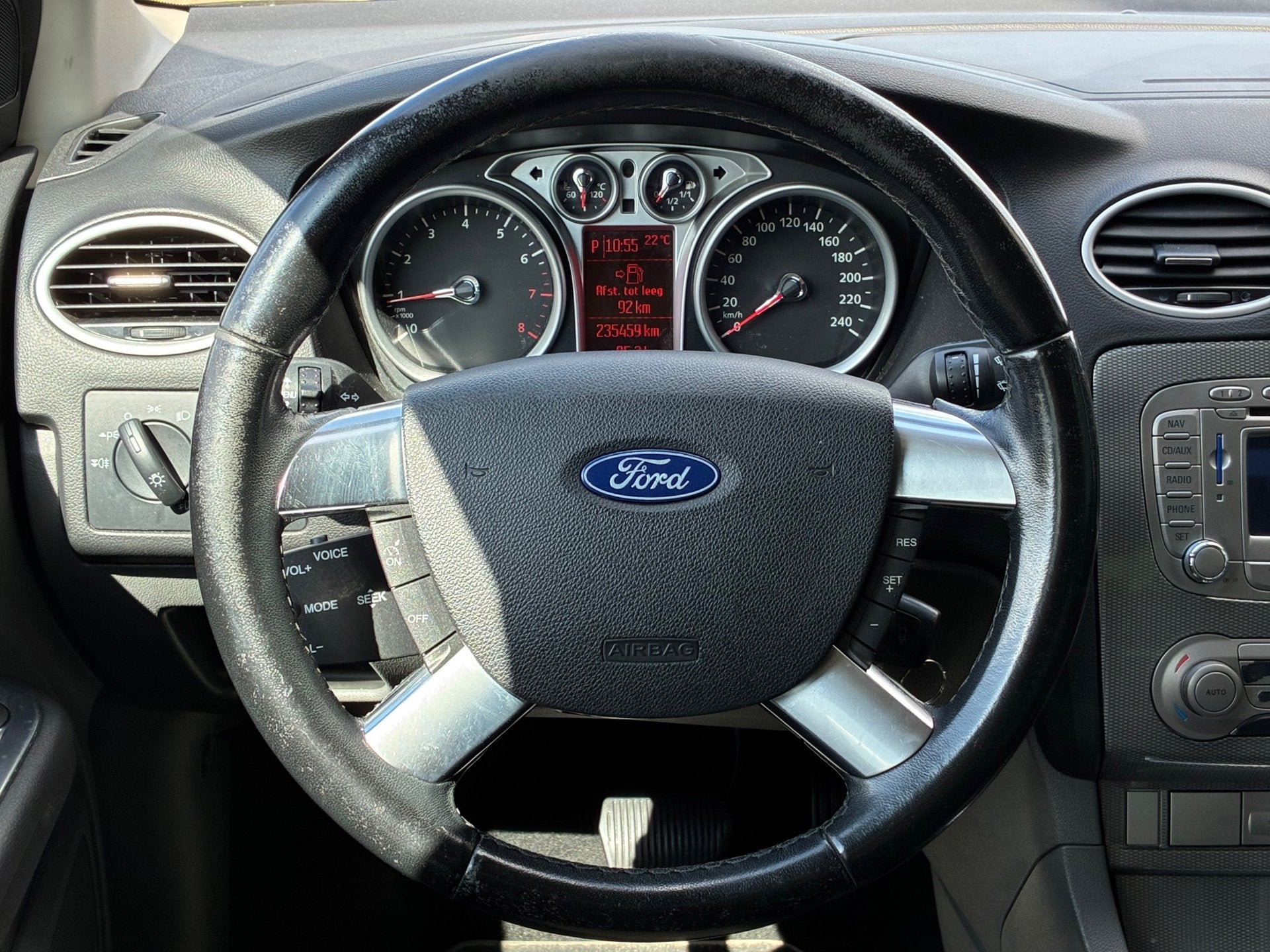 Ford Focus Wagon 1.6 Titanium|2e Eigenaar|Automaat|Navigatie, 1596 cc, 101 pk, Gebruikt, 4 cilinders