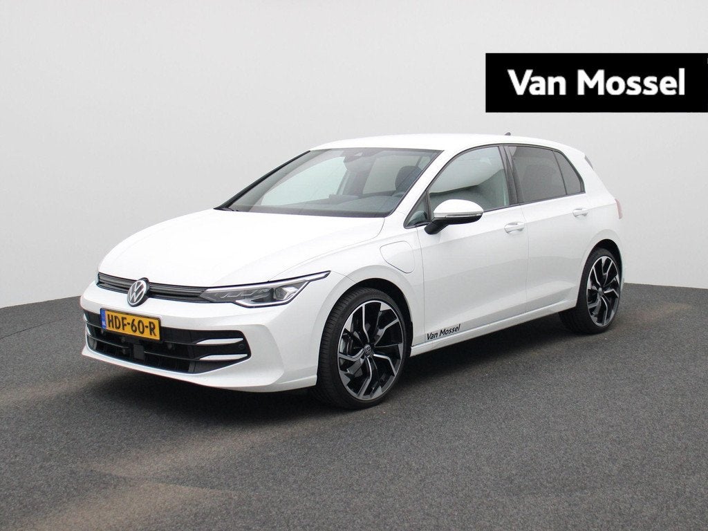 Volkswagen Golf 1.5 eHybrid 50 Edition 204 PK | Automaat | N, Auto's, 12 maanden, 1498 cc, 4 cilinders, Bedrijf