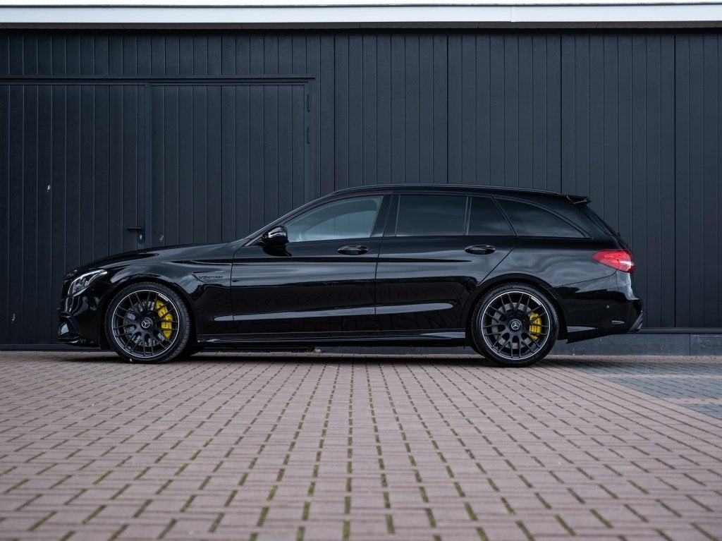 Mercedes-Benz C-Klasse Estate AMG 63 Estate V8 BiTurbo, Auto's, Zwart, Leder, Verwarmde buitenspiegels, 102 €/maand