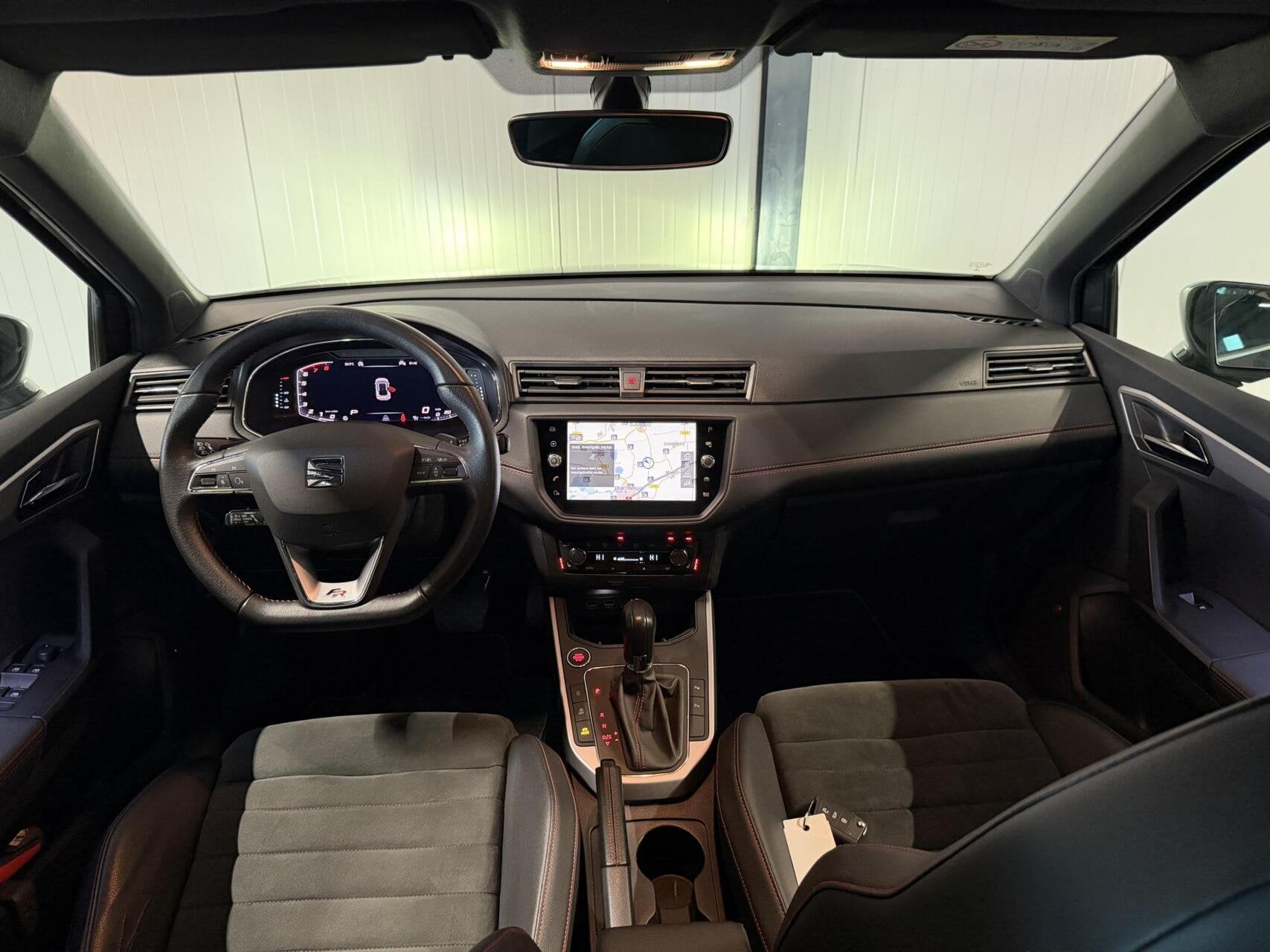 Seat Arona 1.0 TSI FR DSG 116PK Virtual Beats Sfeer Camera, Auto's, 116 pk, 49 €/maand, Bedrijf, 600 kg