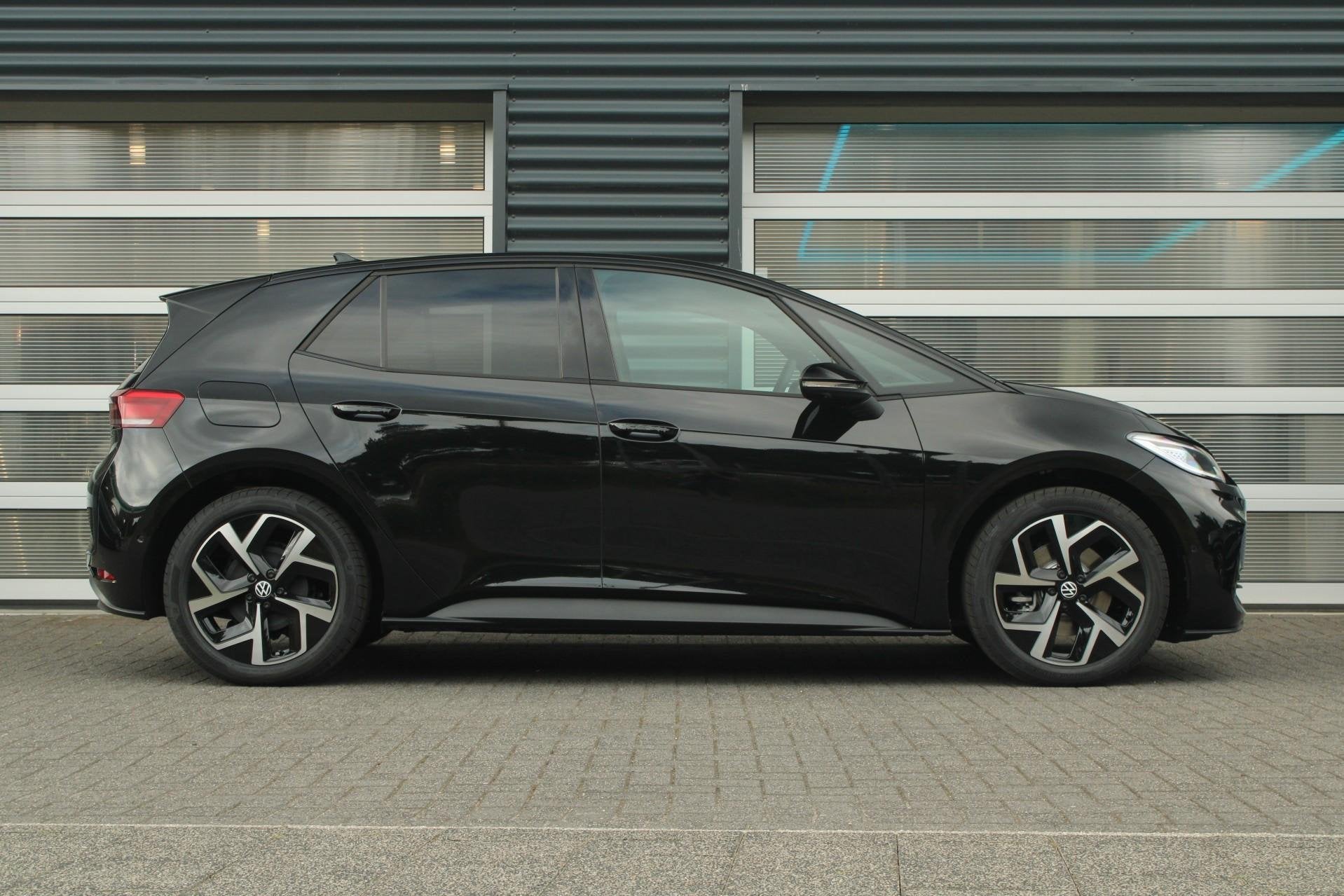 Volkswagen ID.3 204pk Pro Limited Edition 59 kWh | Steunhaak, Auto's, Volkswagen, Automaat, 12 maanden, ID.3, Origineel Nederlands