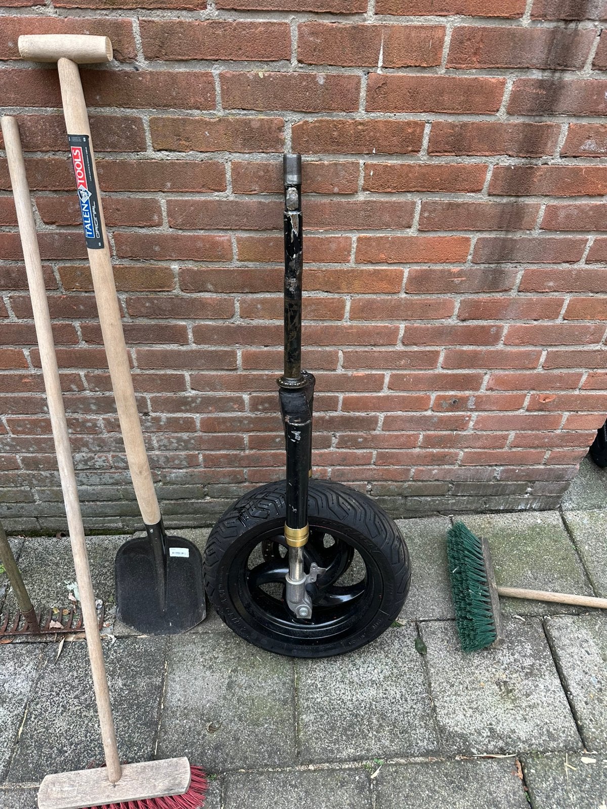 Uk style zip voorvork, Tuin en Terras, Ophalen, Zo goed als nieuw